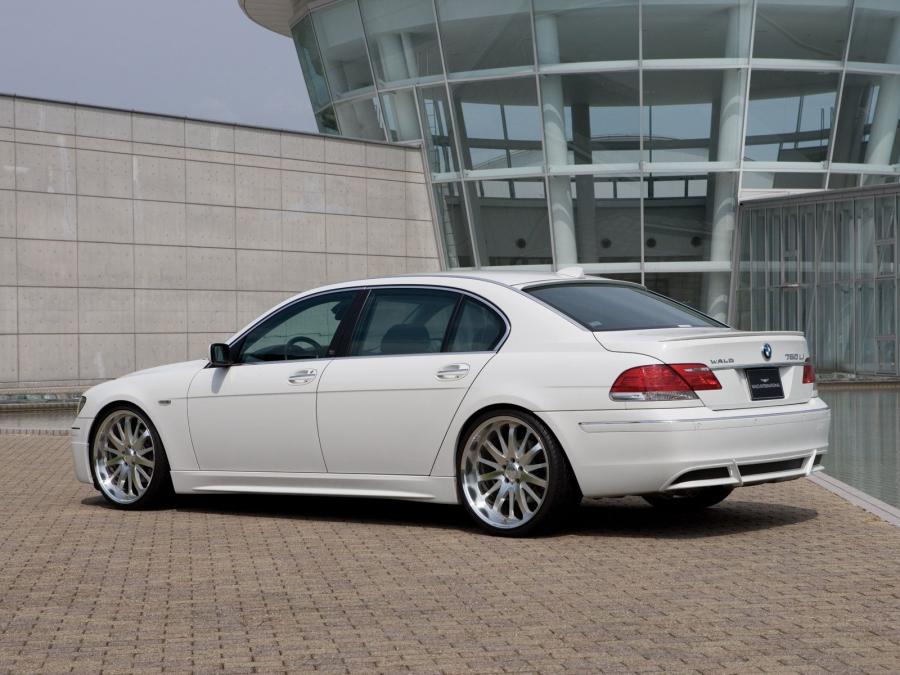  BMW 750Li by Wald 2005 года  (фото 7 из 10)